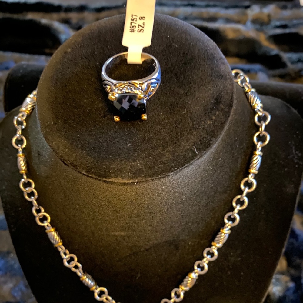 Park Lane Signature Pendant Ring (Black)